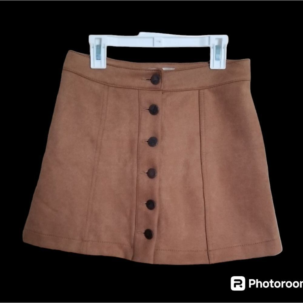5/$20 Forever 21 suede button up skirt